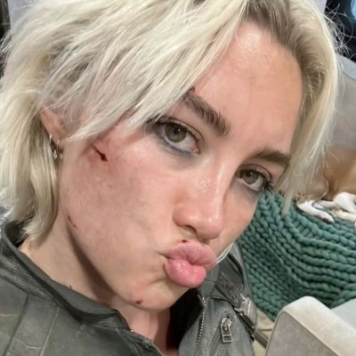 𝐄𝐯𝐚 𝐁𝐞𝐥𝐥𝐚 𝄞