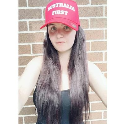 Celine against The Machine