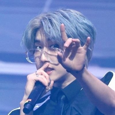 ⋆✩ 𝖆𝖗𝖎 ✩⋆