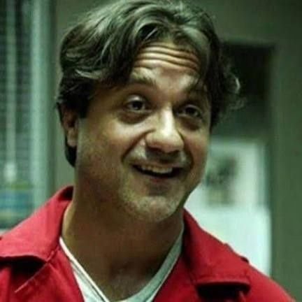 𝘼𝙍𝙏𝙐𝙍𝙊