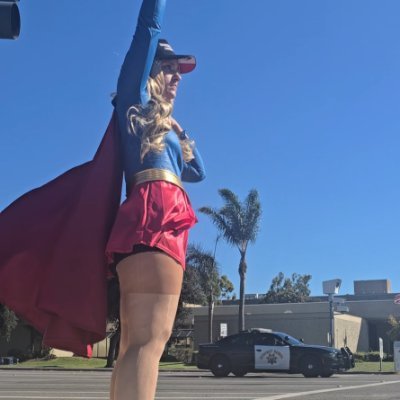 805 SUPERGIRL ✨️ FCK ICE✨️