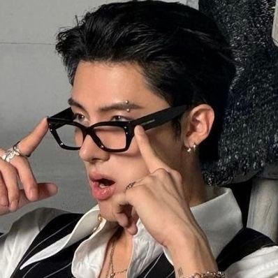 SAGE⛧･🧛🏻‍♀️