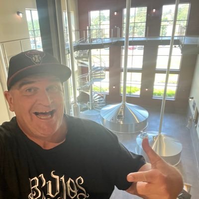 Squatchy Brew Dude😎