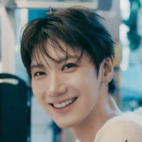 TEN I own a BELLAGIO for cats marry me