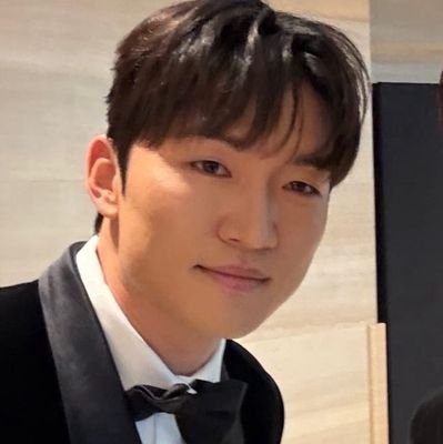 V4 창기트윈스! (상태 : 문보경 )