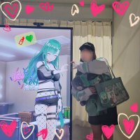 kana☄️🌃💄💚