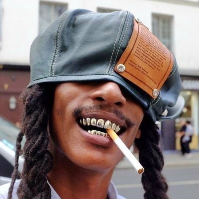 𝓫𝓸𝔂𝓡𝓲🀄