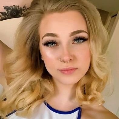 gas station dream girl