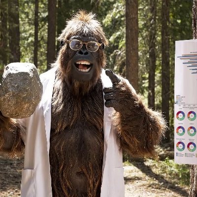 Squatch Growling & Leafy