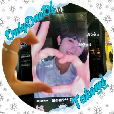 Takomi ⋆ ☾𖤓 ⋆