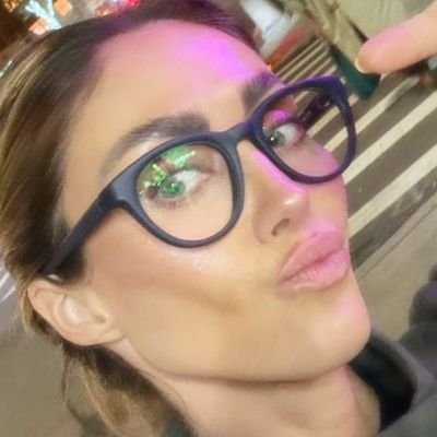 𝓔𝓶𝓼.❥ said sagr💄👚