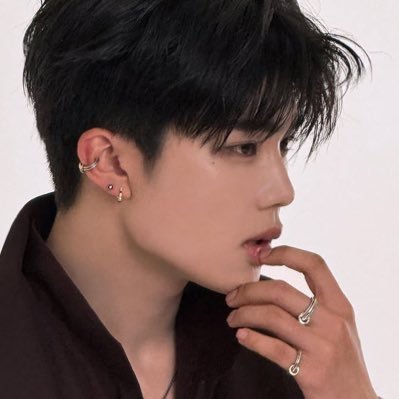 ·̩͙꒰ঌ ta ໒꒱·̩͙