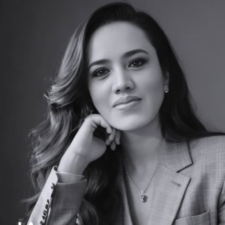 Lis Salas🖤⚜️Salas de 🔟