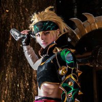 ゆっしー@c107(火)西み-18b