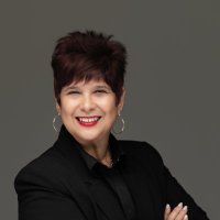 Elisa Salmeron Broker Associate Realtor