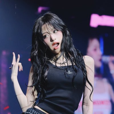 AHYEONイムニダ🦋