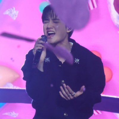 L ..stan vocal kings only..