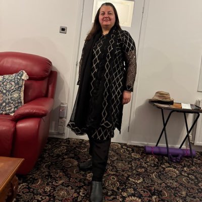 Cooking/Yoga/Swim Teacher .DM for bookings.