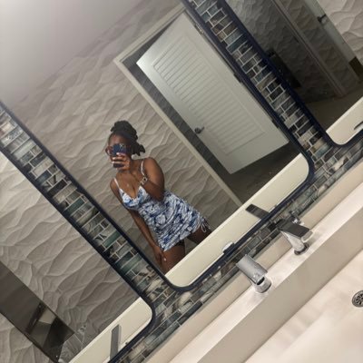 ✨Da Lemonade 🍋 Ladie✨💚🧚🏾