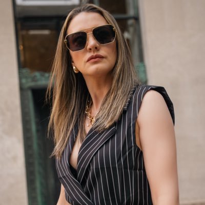 Cassie Paiva 🧹💄