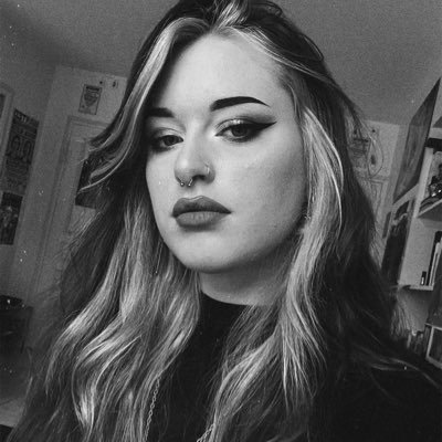 𖤐 𝔥𝔞𝔫𝔫𝔞𝔥 🦇🩸