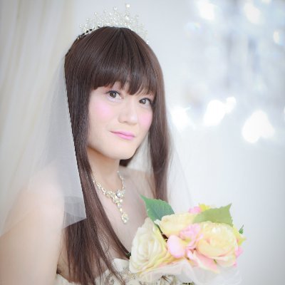 来夢（トレーナー・自称カメラマン・夜食ペロリスト）