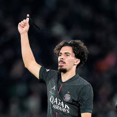 anas🇵🇸(🇮🇱⃠) : first elden lord