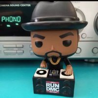 Vinyl Records🎱✝️🇧🇷👪🗽