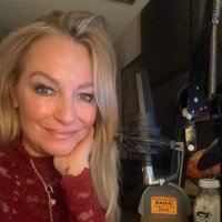 🎙Laura Steele🎙