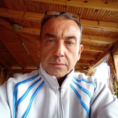 Simple Man Para Tsouklis