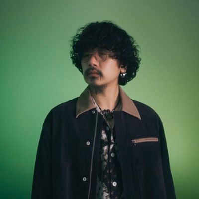 エモアキ Omoinotake