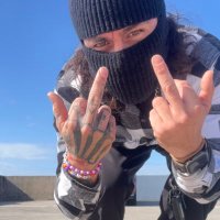 MAKE OUT HILL 🦇🥀