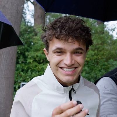 Ana lvs Lando n' Luis♡ ⁴ ⁸¹ ⁵⁵ ⁴³