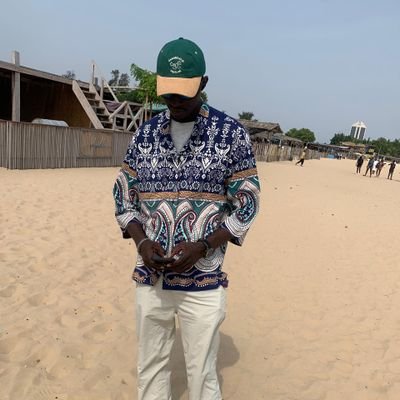 Ákándé Árá Stylez