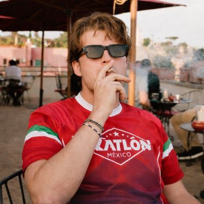 Sof harta de los rojos ୨ৎ