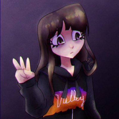 Darcy! follow for #Fishtanklive