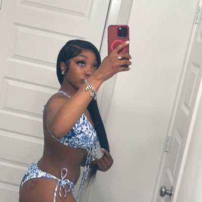 chrriistinaa 😘😘