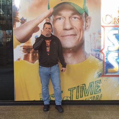 Aaron ⚓🏀 ⚾️ 🏈