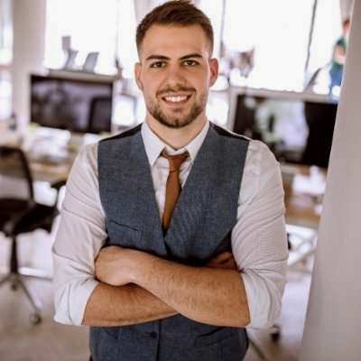 Declan Barrett📚 ✨