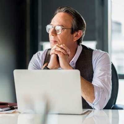 Daniel Martinez📚 ⭐