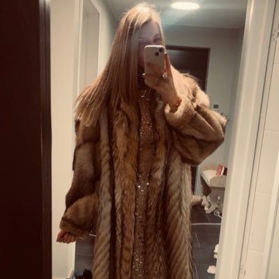 Elise Larsen🦄✝️