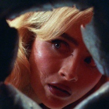 ٠࣪⭑𐚁 kn95s at the club