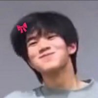 비타민 ≽🎀•⩊•^≼4 u