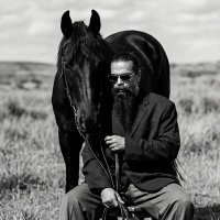 गौतम ゴータム🎴 گوتم‎