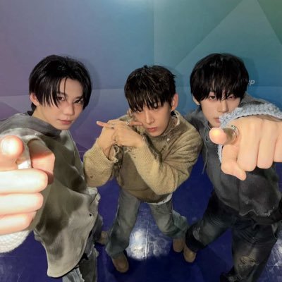 ♡ Ashley ✧₊˚✩₊˚⊹