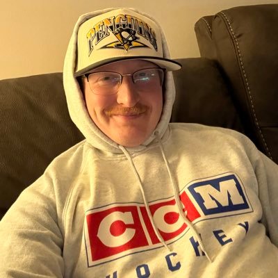 Drew 🏒⚾🏈⚽️