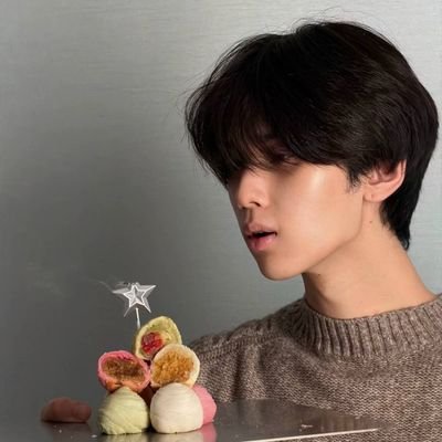 🇲🇲𝑵𝒂𝒕𝒂𝒄𝒉𝒂𝒊မယားငယ်🌻