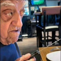 jazzyjasmine is waiting for XO Kitty