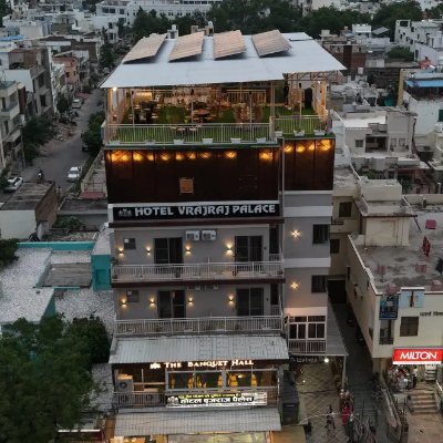 Hotel Vrajraj Palace