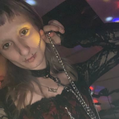 Melody 🐶 (Salope a 3MMC)